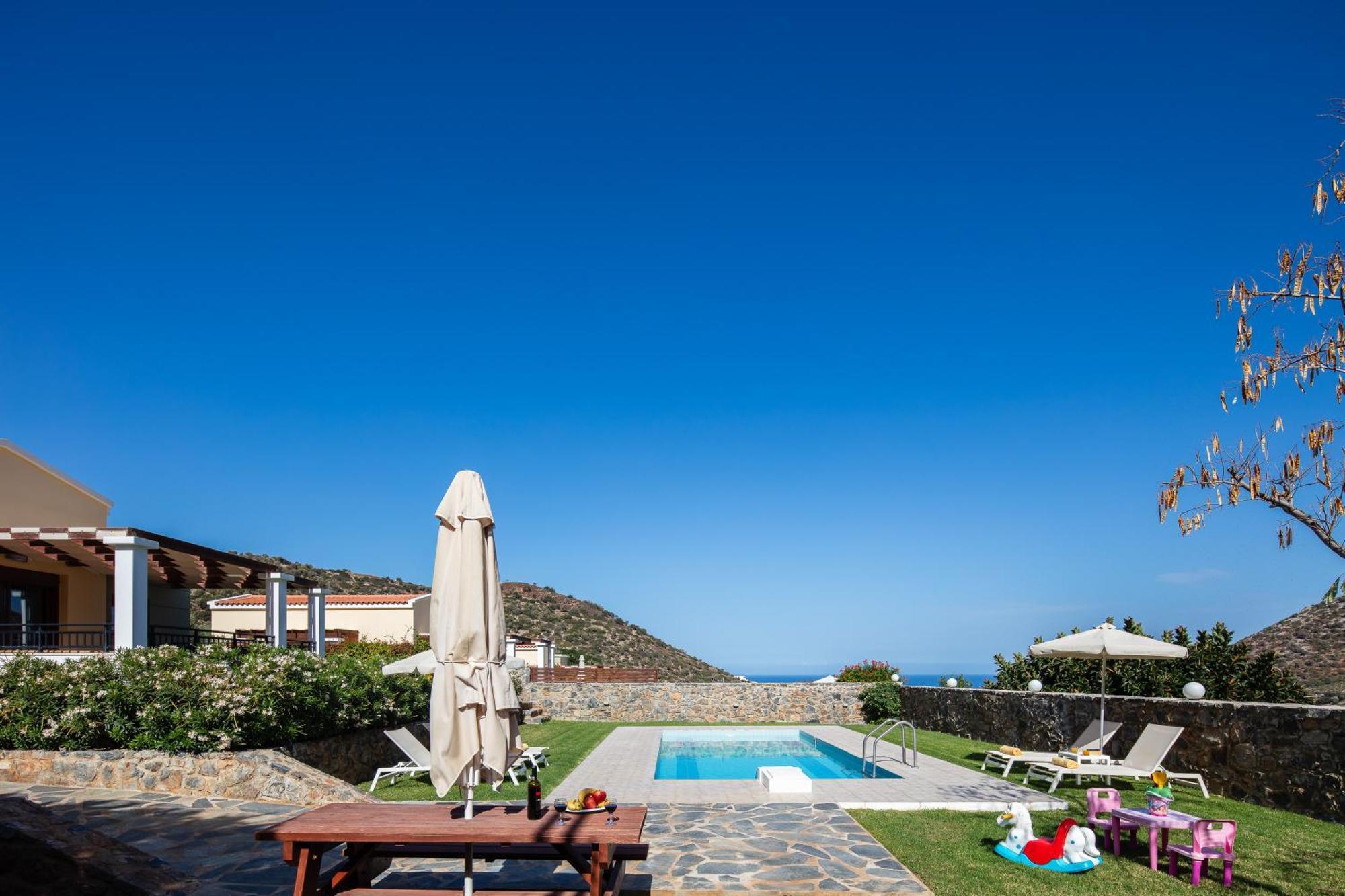 Real Dream Villas, Cretan Gems With Seaviews, By Thinkvilla Bali  Bagian luar foto